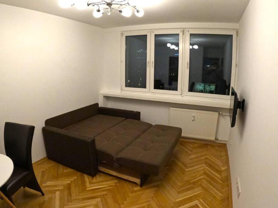 Sliska Location, High Standard